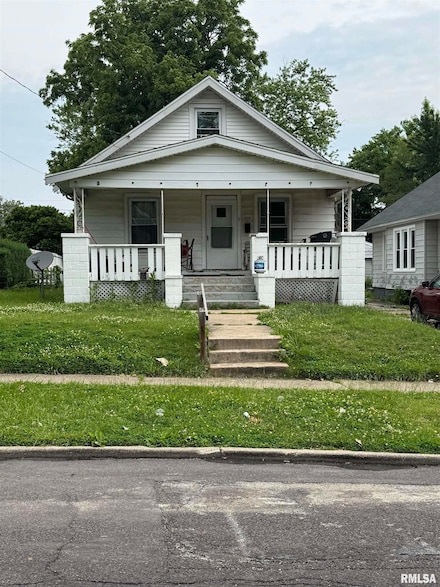 1207 W Mcclure Ave, Peoria, IL 61604