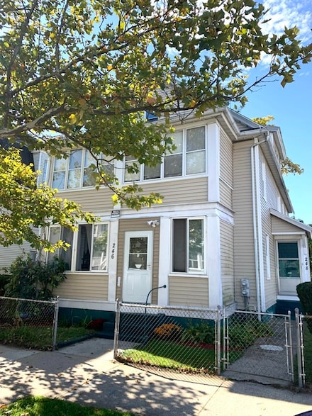 246 College St Unit 248, Springfield, MA 01109