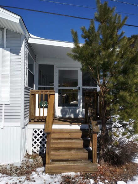 308 Route 286 Unit 70, Seabrook, NH 03874