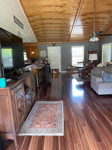 30 Boyd Harvey Rd, Jayess, MS 39641