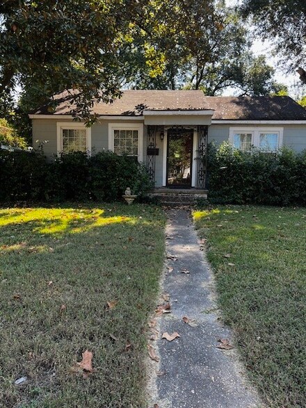 159 Pennsylvania Ave, Shreveport, LA 71105