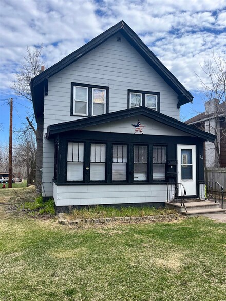 14 Industrial Ave, Duluth, MN 55808