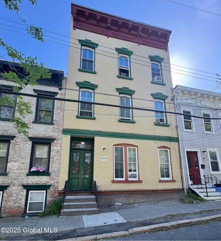 56 3rd Ave, Albany, NY 12202
