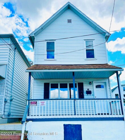 38 Bell Ln, Wilkes Barre, PA 18702
