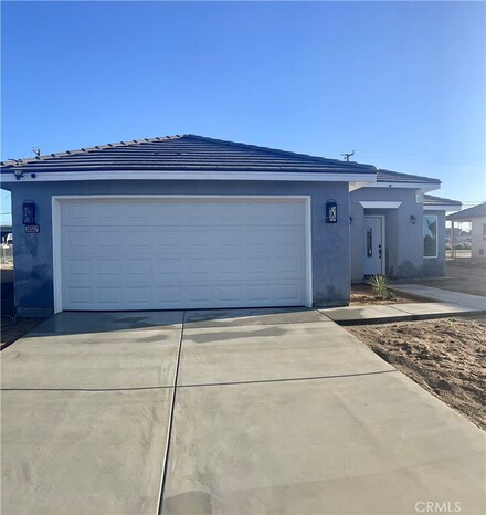 16537 Juniper St, Hesperia, CA 92345