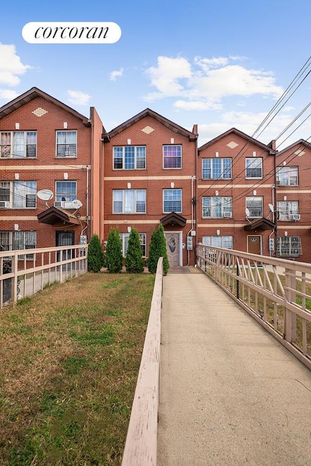 791 Fountain Ave, Brooklyn, NY 11208