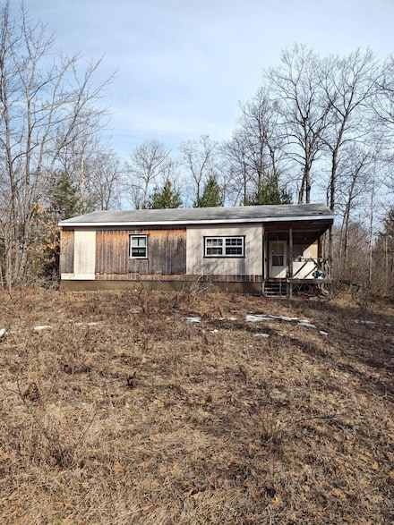 9383 County Road 487, Atlanta, MI 49709