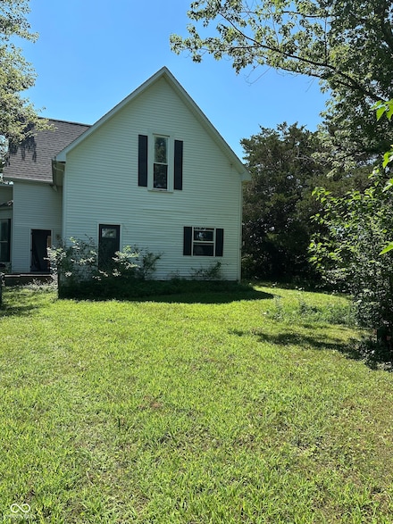 12713 E Pickard Rd, Kirklin, IN 46050