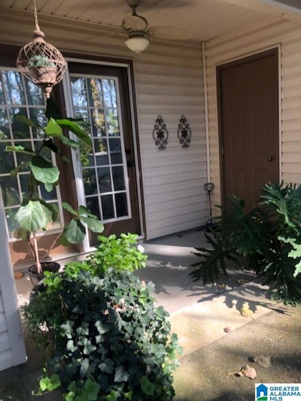 5719 Colony Ln, Birmingham, AL 35226