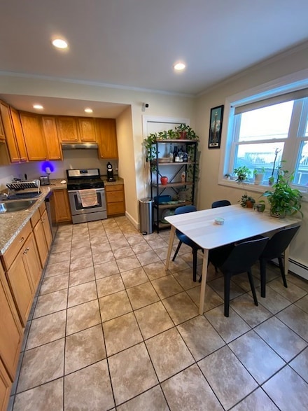 111 Adams St, Newton, MA 02458