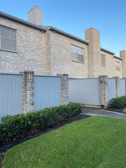 580 Wilcrest Dr Unit 580, Houston, TX 77042