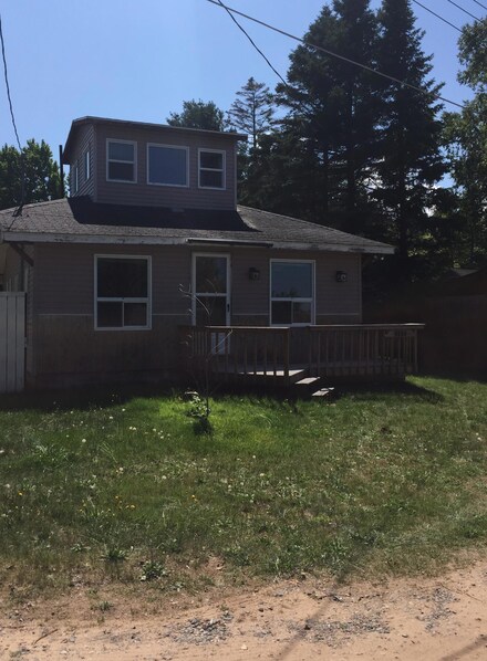 9459 W Shenandoah Ave, Brimley, MI 49715