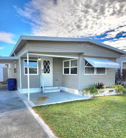 6505 Kansas St, Bradenton, FL 34207