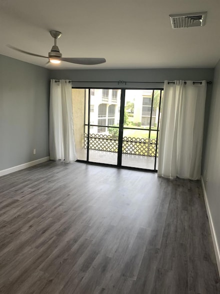 2050 Oleander Blvd Unit 3-204, Fort Pierce, FL 34950