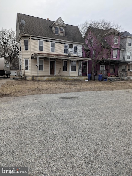 304 S 6th St, Millville, NJ 08332