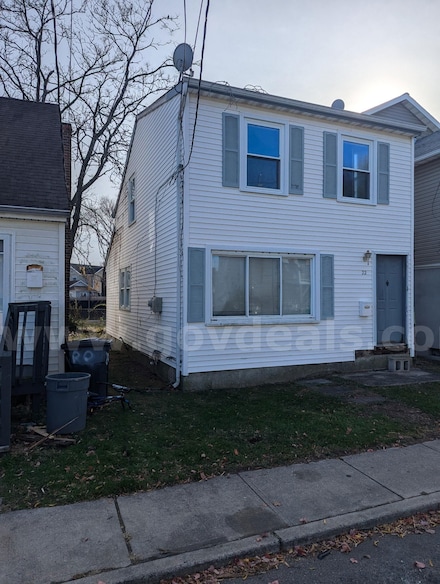 22 E Shore St, Keansburg, NJ 07734