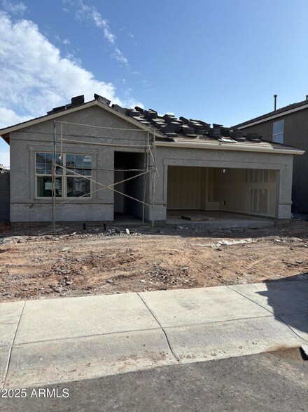 4201 E Kolin Ln, San Tan Valley, AZ 85143