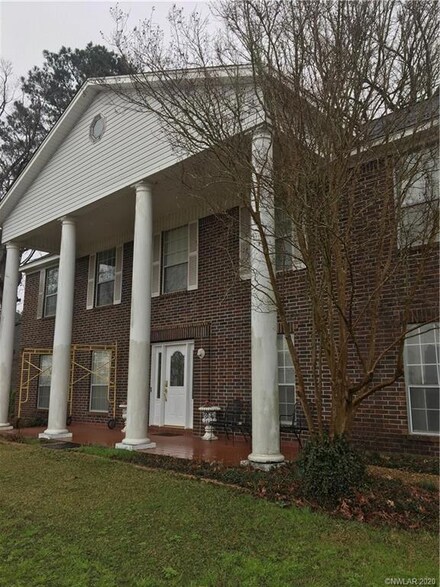 891 Tresor Rd, Plain Dealing, LA 71064