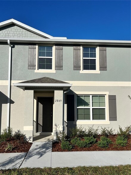 2849 Rotterdam Dr, Apopka, FL 32703