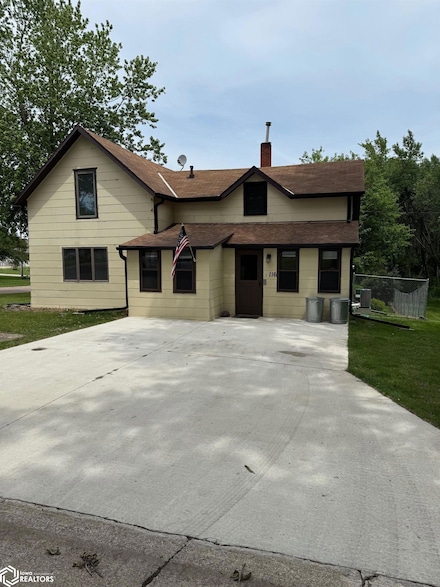 116 Kossuth St, Whittemore, IA 50598