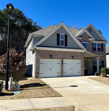 3831 Village Crossing Ln, Ellenwood, GA 30294
