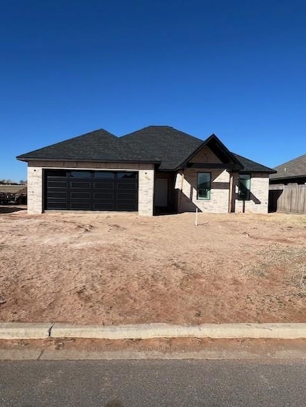 2709 Land Run, Weatherford, OK 73096