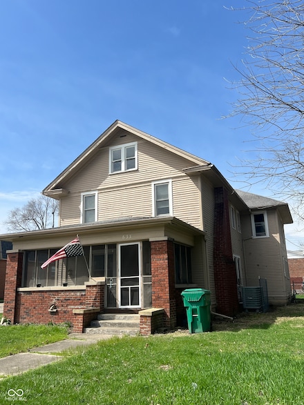 633 S 14th St, New Castle, IN 47362