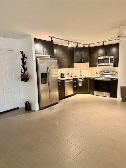 131 Coolidge Ave Unit 623, Watertown, MA 02472