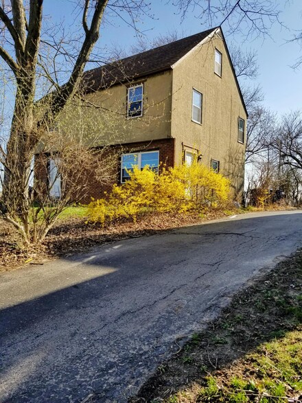 136 N Everett Ave Unit 138, Columbus, OH 43213