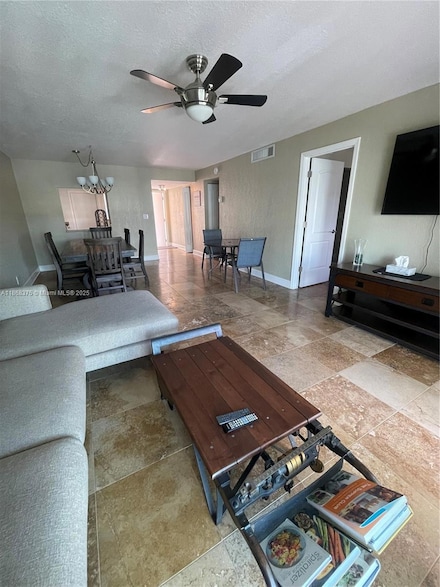 410 SE 2nd St Unit 422, Hallandale Beach, FL 33009