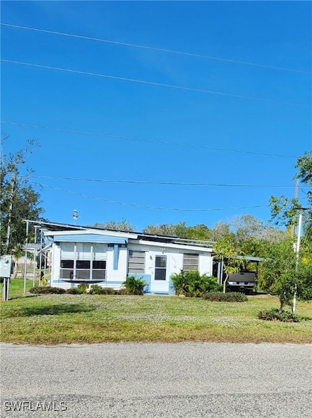 1792 Riverside Dr, Moore Haven, FL 33471