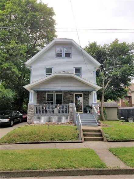 958 Wall St, Akron, OH 44310