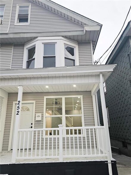 252 Virginia Ave, Shenandoah, PA 17976