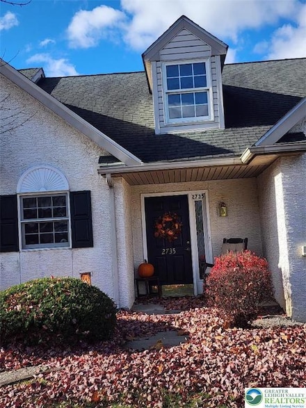 2735 Upstream Farm Rd, Easton, PA 18040