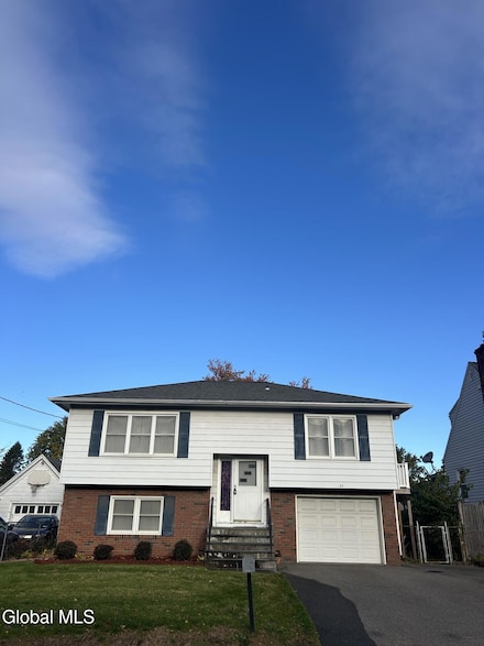 103 Frederick Ave, Albany, NY 12205