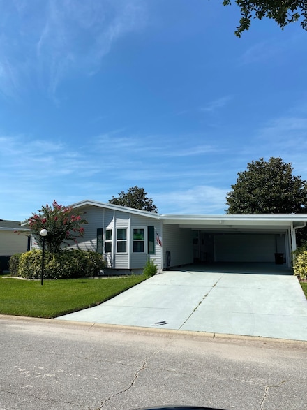107 Deer Run Lake Dr, Ormond Beach, FL 32174