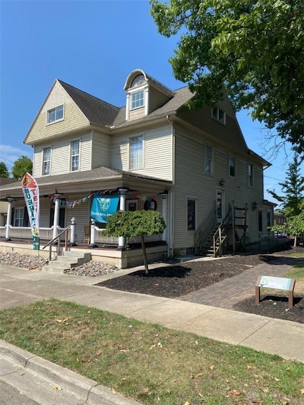 105 S 2nd St, Miamisburg, OH 45342