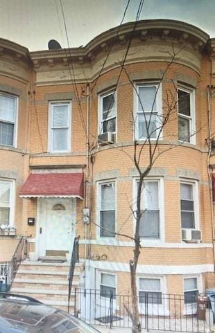 75-16 62nd St, Flushing, NY 11385