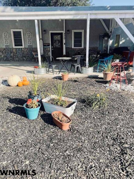 770 L St, Gering, NE 69341