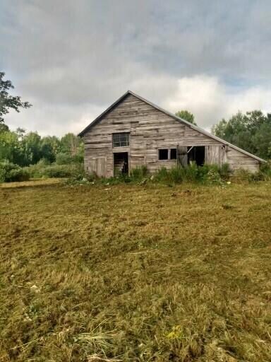 421 Springfield Rd, Danforth, ME 04424