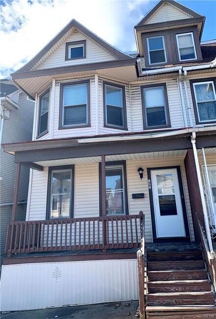 121 S 15th St, Easton, PA 18042