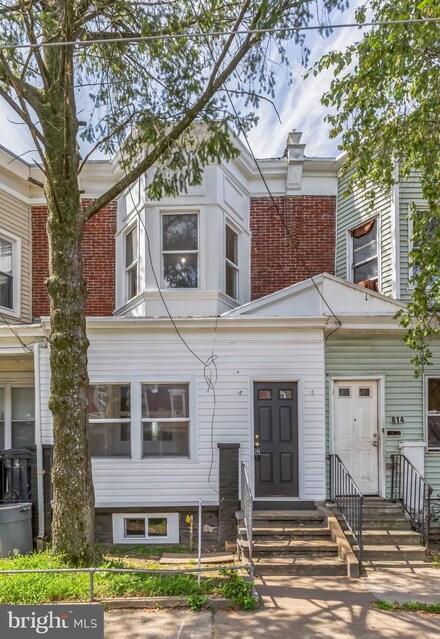816 E 17th St, Wilmington, DE 19802