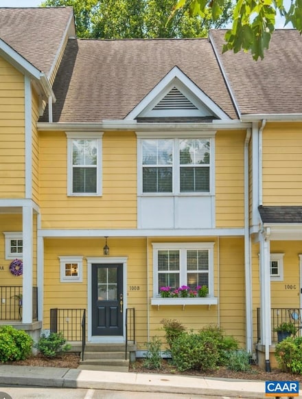 100 Melbourne Park Cir Unit B, Charlottesville, VA 22901