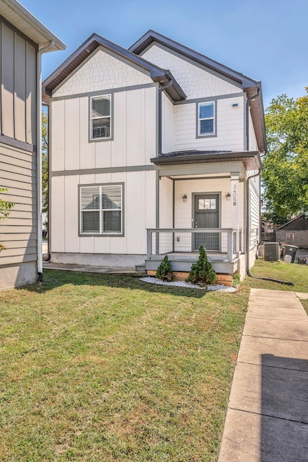 2405B Dowlan St, Nashville, TN 37208