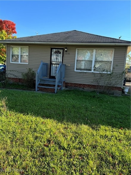 16110 Seville Rd, Cleveland, OH 44128