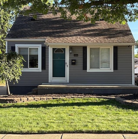 22504 California St, Saint Clair Shores, MI 48080
