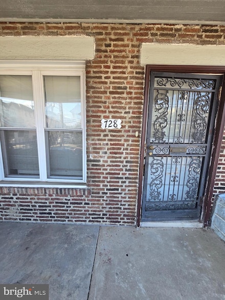 728 S 59th St, Philadelphia, PA 19143