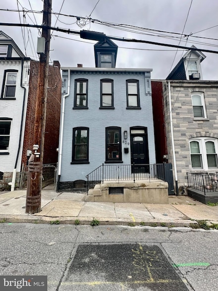 629 W Vine St, Lancaster, PA 17603