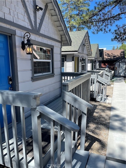 528 Cottage Ln, Big Bear Lake, CA 92315