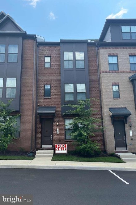 7275 Nittany Ln, Alexandria, VA 22306